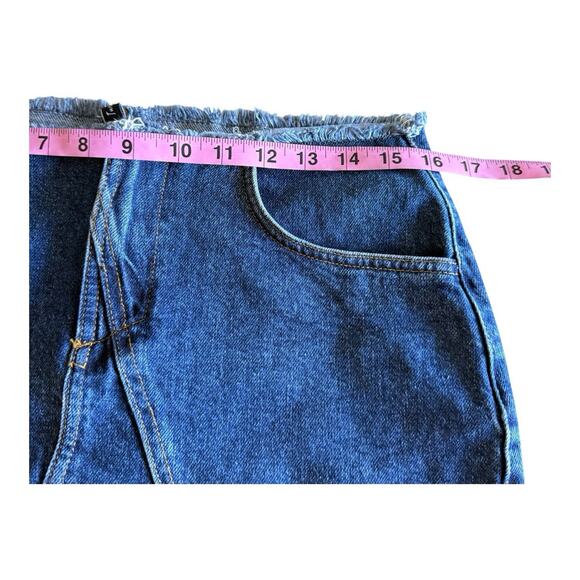 Blue Denim Mini Skirt Frayed Hem Distressed Asymmetrical Y2K Waist 13” Size 4 - Picture 4 of 5